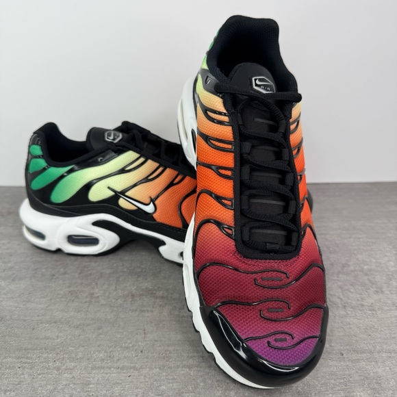 Nike Air Max Plus 'Rainbow' Sneakers DZ3670-001 Women's Size 9.5 - Picture 4 of 12